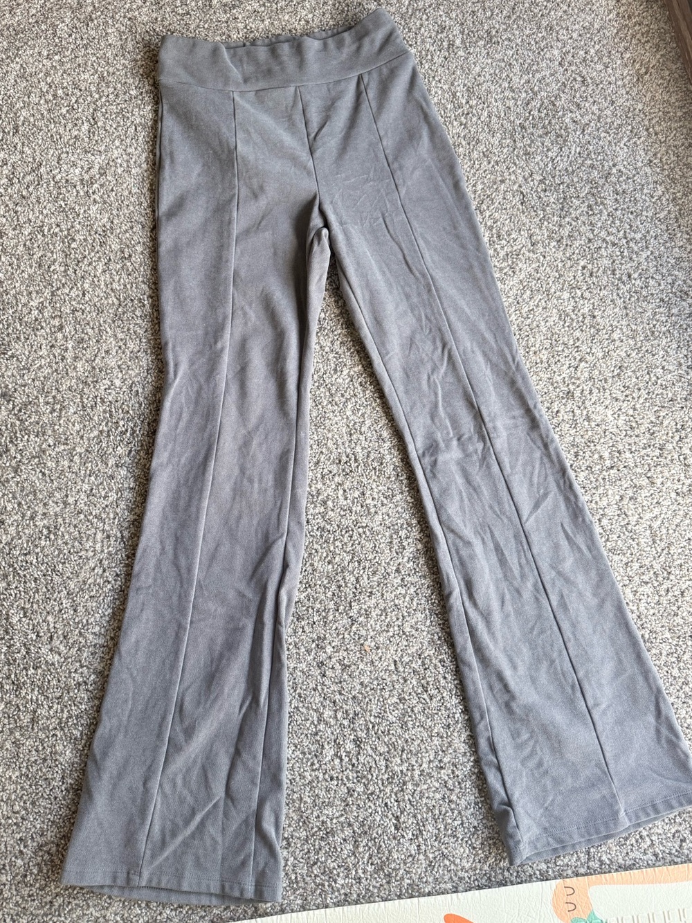 iris Light Gray Flared Knit Pants